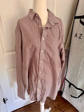 UNTUCKit Men's Red and White Check Casual Button-Down Shirt